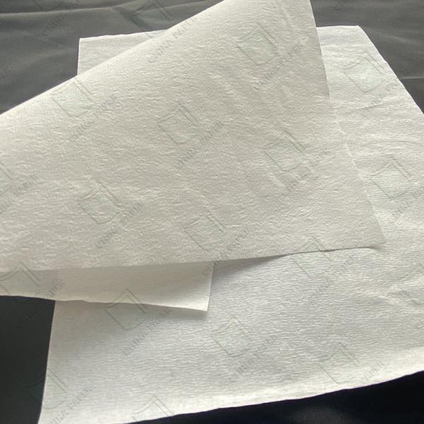 Quality Environmentally friendly and sustainable 36GSM hand towel in roll 450mm for sale