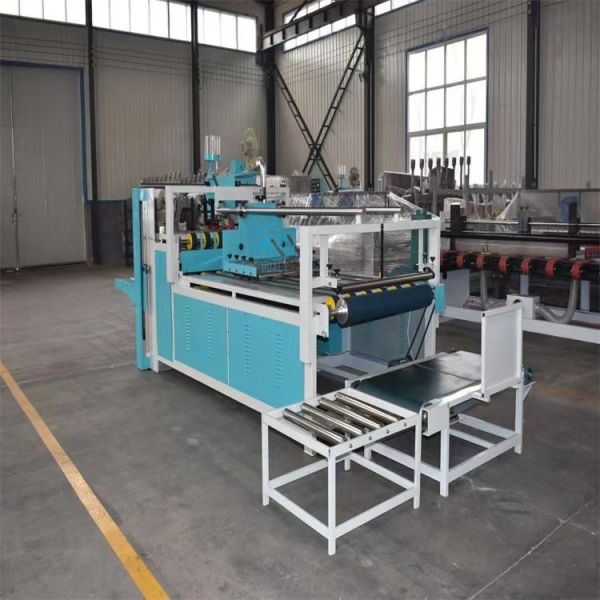 Semi Automatic Folder Gluer for Corrugated Box Customer's Request Paper Forming Machine