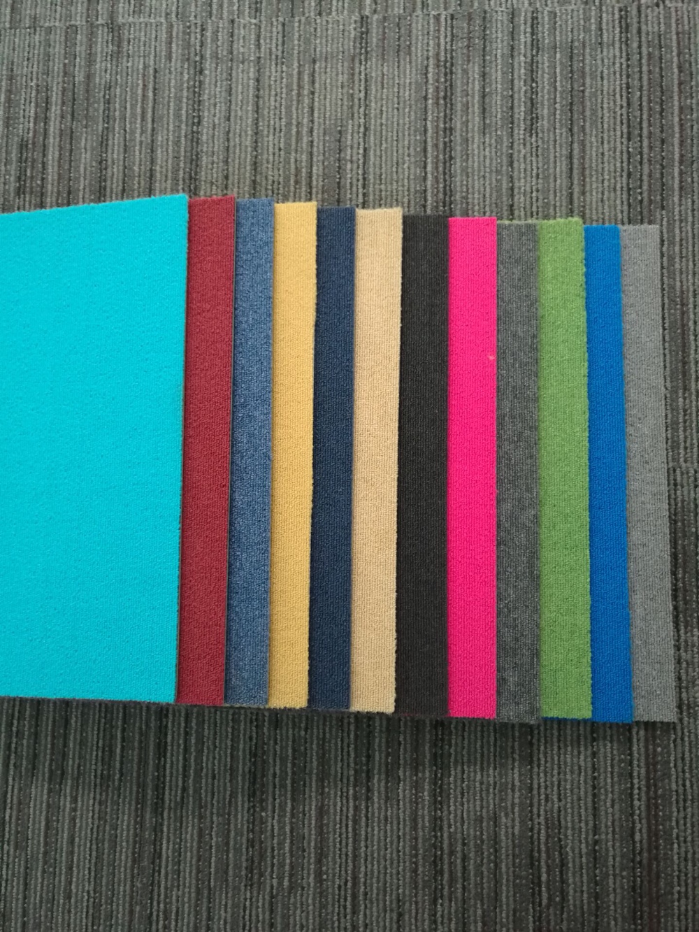 carpet tiles 50x50