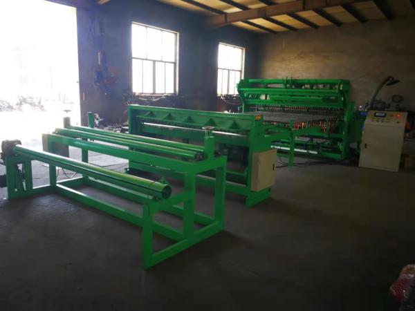 Quality Green Color Winding Cross Wire Mesh Fence Making Machine for sale