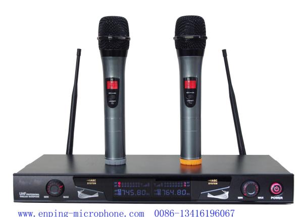 Quality UM-1029 professional  double handheld VHF wireless microphone with screen  / micrófono / good quality for sale