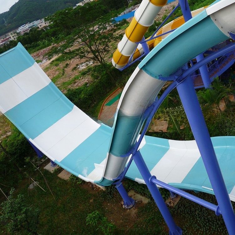 Outdoor Water Playground Amusement Park Gyration Slides