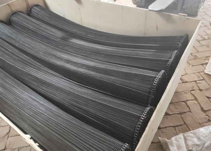 High Temperature Chain Mesh Conveyor Belt Customized Size For Wadding Machine