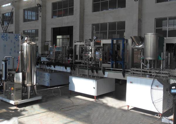 Quality Automatic 2000BPH Linear CSD Filling Machine Easy Operation for sale