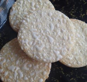 Edible Salt Rice Crispy Cheese Crackers Fairy Shell Crisp Butter Biscuits