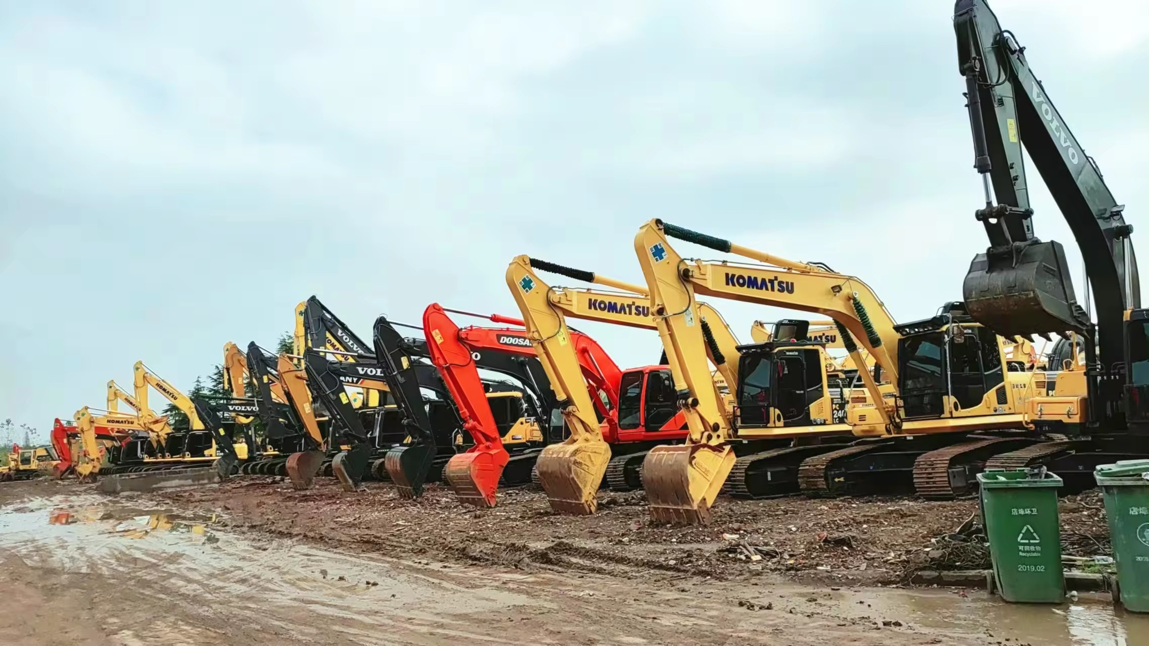 Diesel Engine Powered Heli H2000 Forklift and Great Efficiency with 1000MM Fork Length