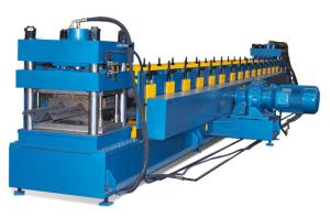 Heavy Highway Guardrail Roll Forming Machine , Crash Barrier Highway Guardrail Roll Forming Machine