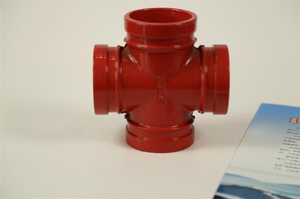 Quality Connection Threaded 4 Way Cross Pipe Fitting Polished Surface for sale