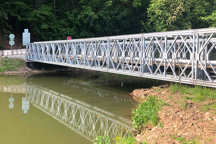Steel Truss Frame Bridge Modular Prefab Portable HD200 With Total Length Of 15m-60m