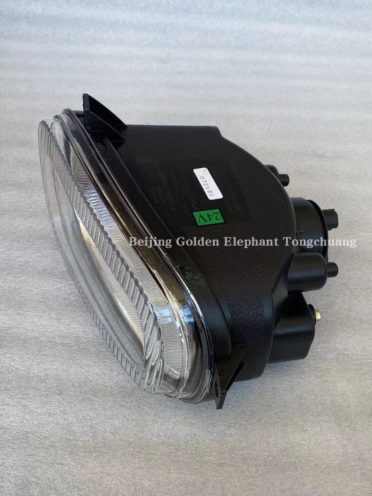 Omac Special Anti-Fog Light for Foton Auto Original Parts of Front Bumper Light Truck
