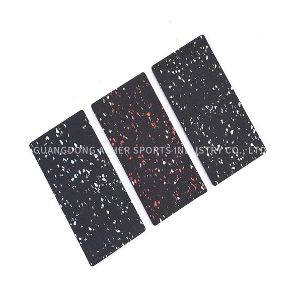Quality Customized Gym Rubber Mat Flooring Smooth Surface 40mm Thickness for sale