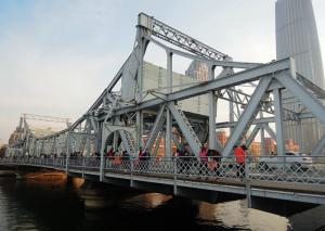 China Structure Prefabricated Steel Truss Pedestrian Bridge Construction on sale