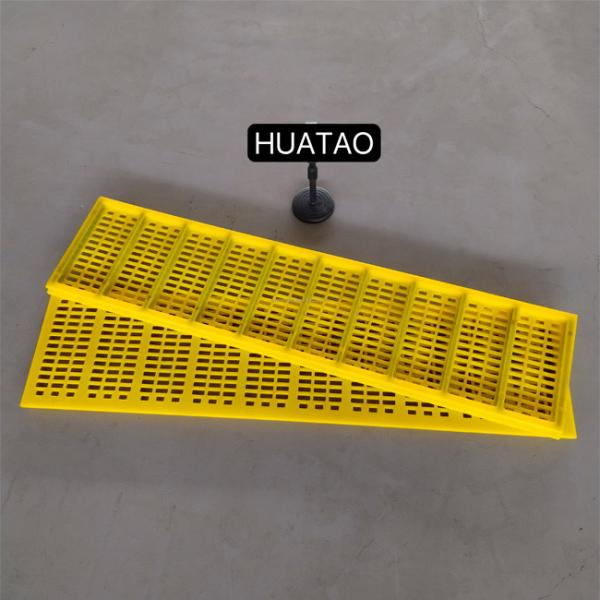Quality WS85 PU Screen Mesh For Mining Durable Anti Abrasive PU Sieve Mesh for sale