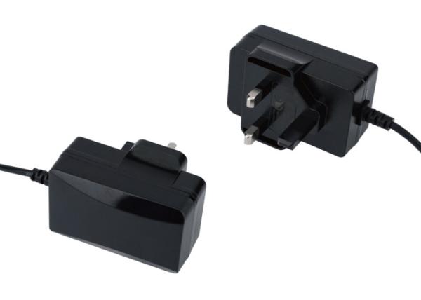 Certified Efficiency 24W Switching Power Adapter 12V DC Output Overload