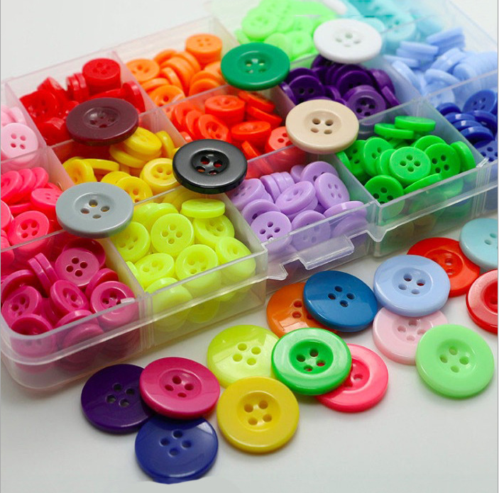 wholesale large quantity plastic shirt coat button shine stone button for garment