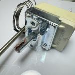 Adjustable Switch Blub And Capillary Thermostats 16A 250VAC 400C WTA Liquid