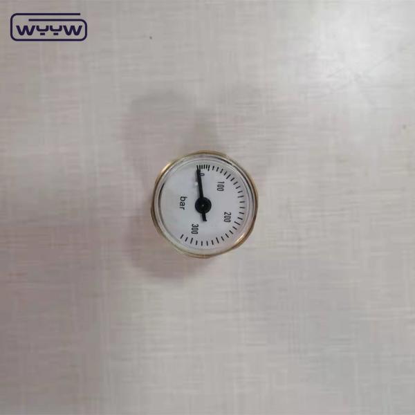 Quality Back Mounting 28mm Miniature Pressure Meter For Accurate Pressure Readings In Tight Spaces for sale