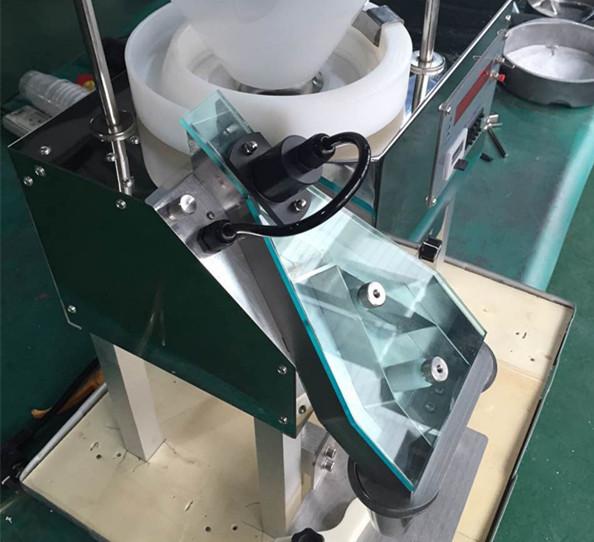 Quality 2 Heads Electronic Tablet Counting Machine Small Scale ISO And GMP Approved for sale