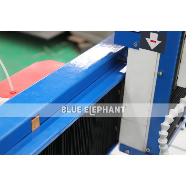 ELECNC- 6060 Mini Advertising CNC Router with Moving Table for Carving Plywood