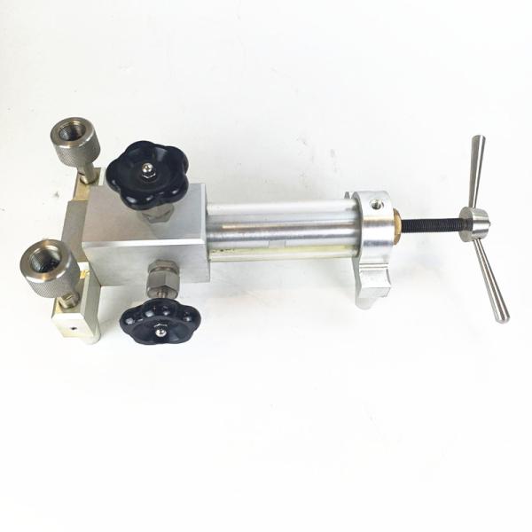 Quality Portable Gauge Calibration Equipment Hydraulic Pressure Calibrator Instruments for sale
