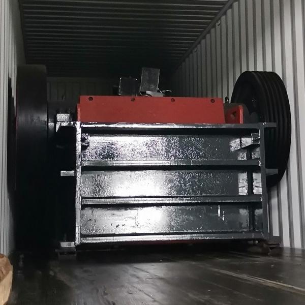 Quality Customizable Small Jaw Crushing Machine With Electrical Motor for sale