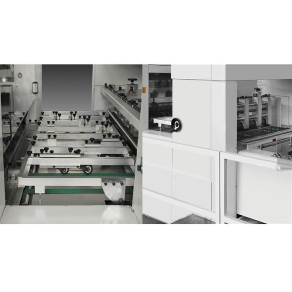 Automatic Feeder Flatbed Cutting Machine , Corrugated Box Foil Stamping Machine