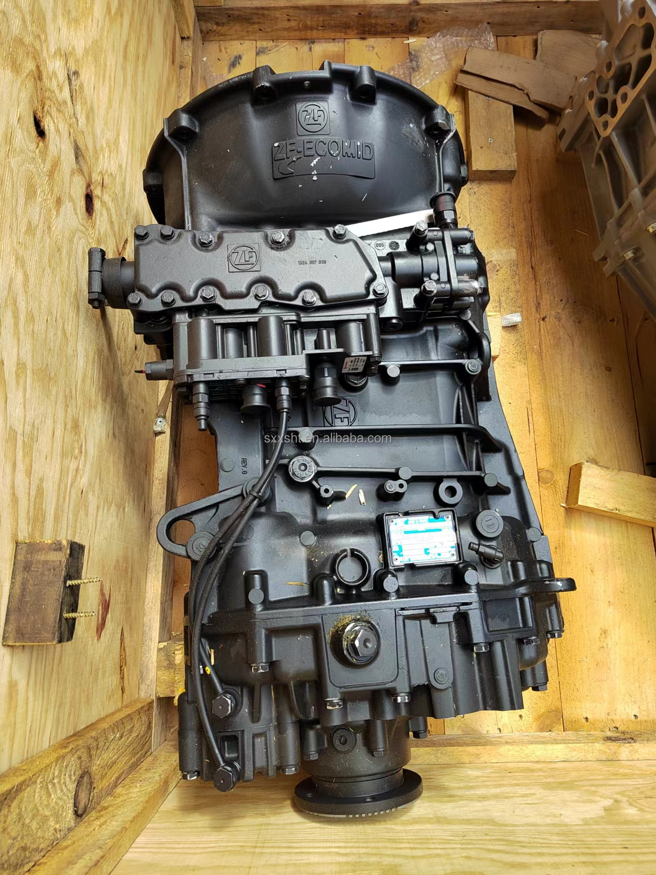 National Heavy Duty Truck HOWO Truck Transmission HW19710 for SINOTRUK Truck Models