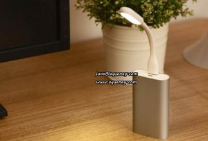China Multi-functions Xiaomi USB Flash Light with factory price wholesale