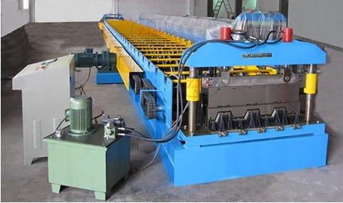Quality Galvanized Steel Sheet Roll Forming Machine With Hydraulic Station And 10T Decoiler for sale