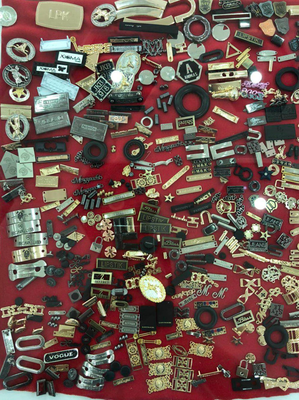 2021 Latest High Quality Zamak Alloy Denim Jeans Button Factory Made Metal Button