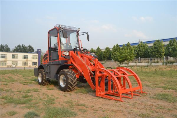 Quality small wheel loader with 4 in 1 bucket , pallet fork , log/grass grapple , hammer breaker for sale
