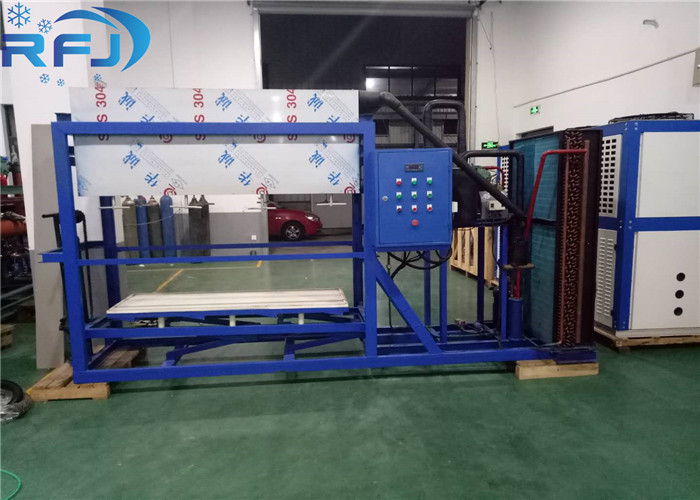 Full Automatic Control Flake Ice Machine Energy Saving For Food Processing