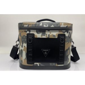 China Rain Proof Waterproof Travel Bag Vacuum Insulated Mini Incubator on sale