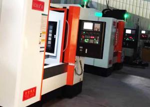 China Mitsubishi / Siemens Vertical CNC Machine , CNC Vertical Milling Center on sale