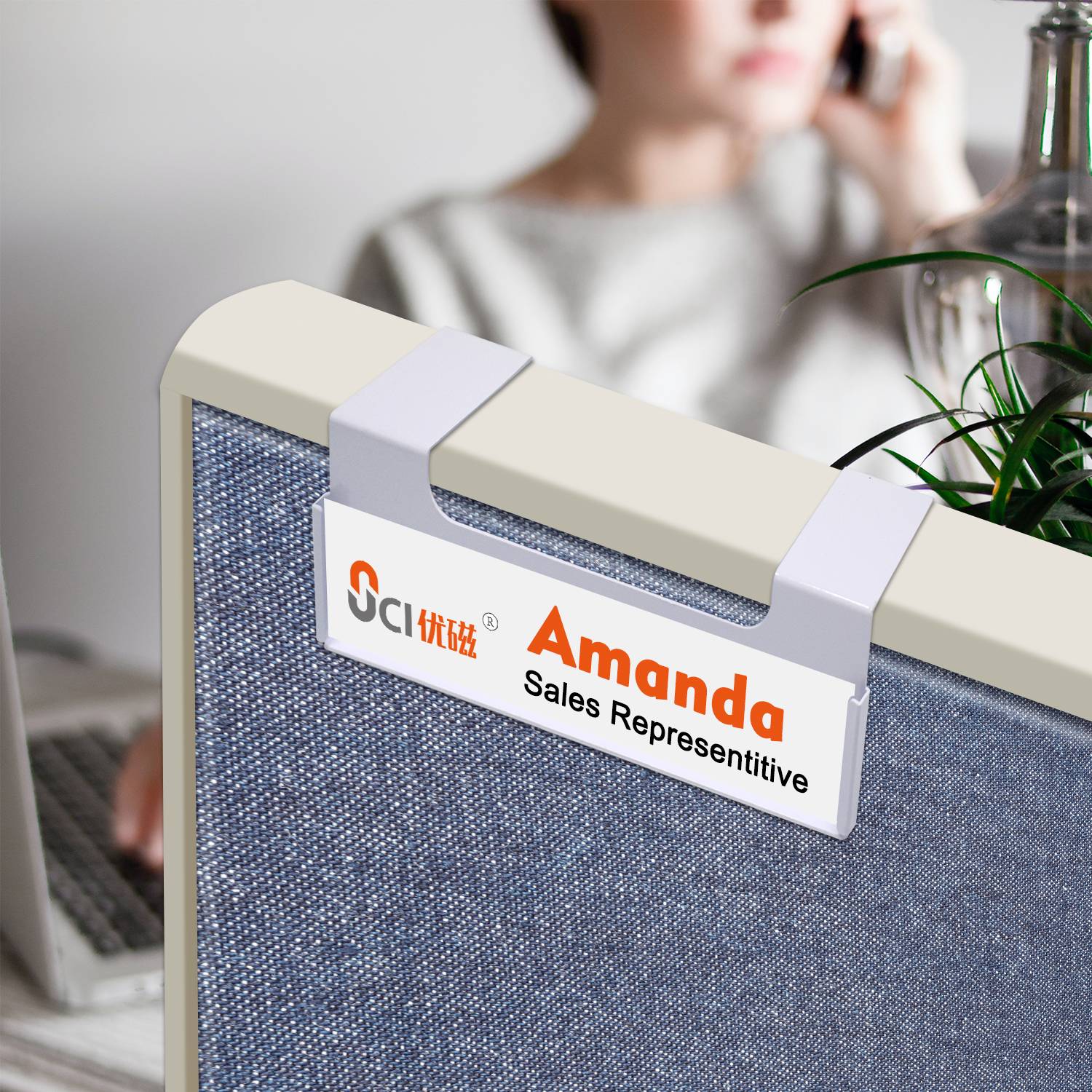 Cubical Name Holder