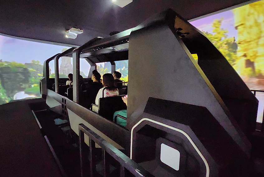 9D Cinema Virtual Reality Game Machine 3D Motion VR Theater Multiplayer VR Machine Seats Immersive VR Simulator Amusement Park