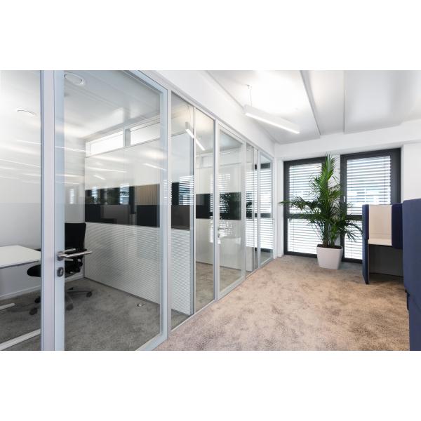 China Customizable Aluminum Frame Glass Partition Wall with 2-Year Warranty wholesale