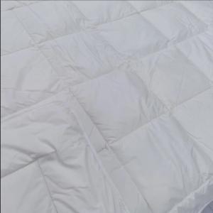 100% Cotton Fabric with Polyester Filling Comforter Binding