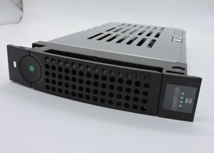 CA06600-E365 Seagate Hard Disk CA06600-E345 E435 450GB 32MB Cache Capacity