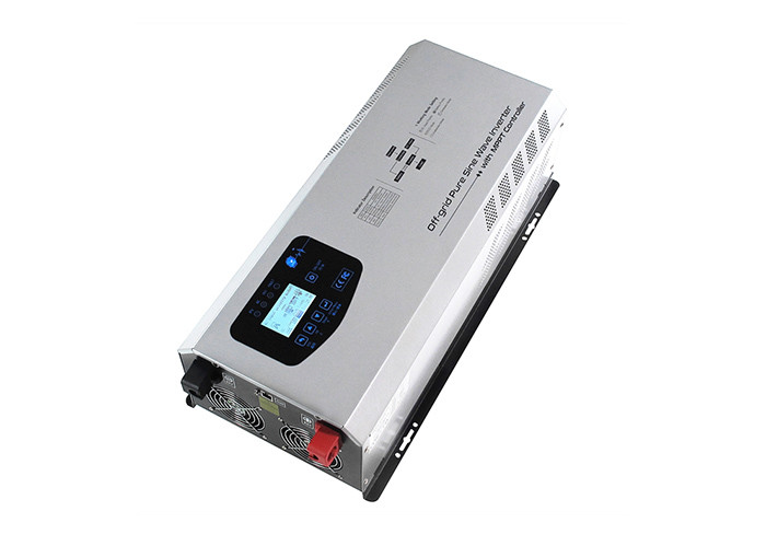 Off Grid Solar Controller Inverter , MPPT Off Grid Inverter Overload Protection