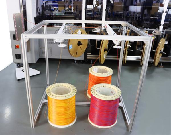 Quality Multi Sensors Wire Feeding Machine 120x100x100cm With Automatic Crimper for sale