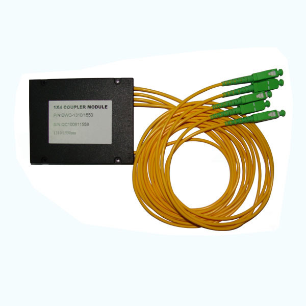 Low insertion loss, low PDL 1 × 32 PLC SC / APC Fiber Optic Splitter