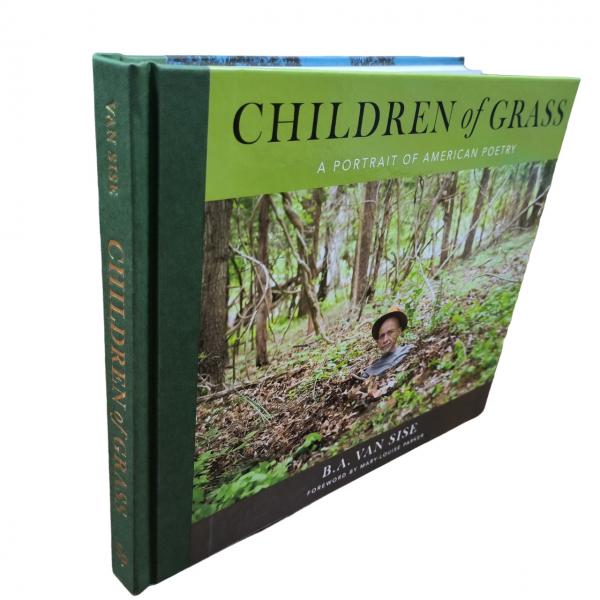 Quality Children Of Grass | Luxury Art Book Printing With Smyth Sewn Hardcover Binding Glossy Inner Pages Finish for sale