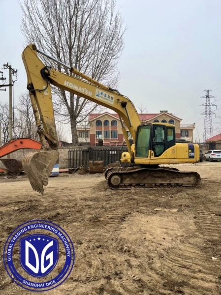 Quality Used Komatsu PC220 7 User Friendly Versatile Ninety-Five New Excavator Komatsu Mini for sale