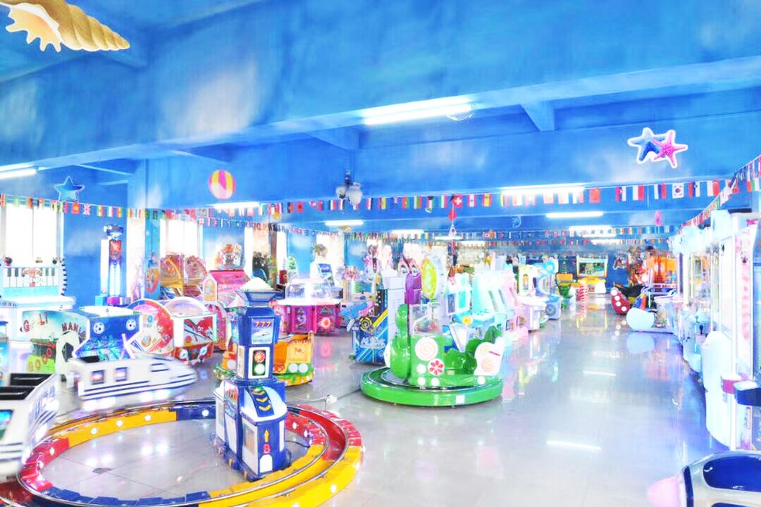 Factory price coin arcade cute tiger hitting machine playing cards game machine for children happy fun