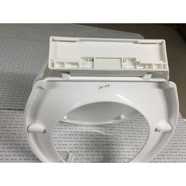 High Gloss Finish WC Seat Cover U - Shaped Prevent Siphon Design