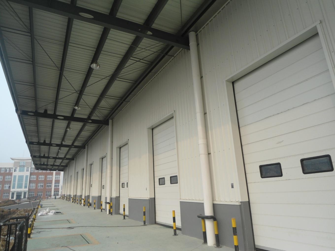 Prefabricated Steel Hangar with 200 Km/h Wind Load for Warehouse
