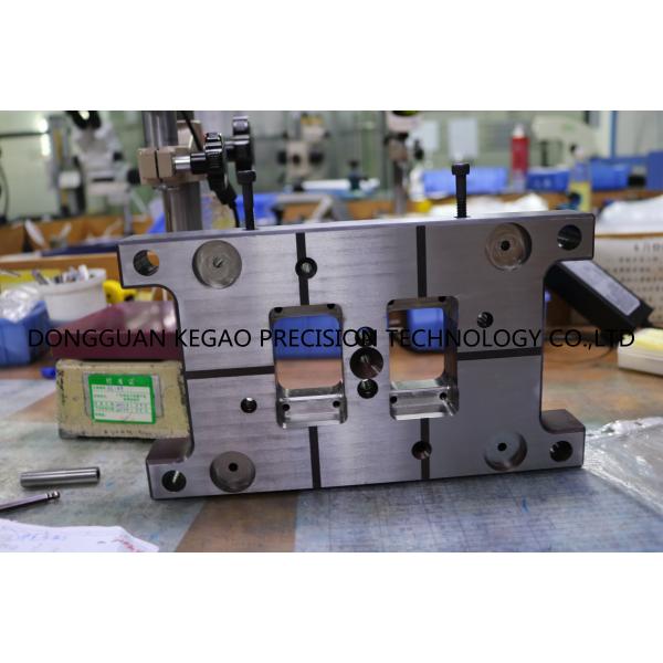 Precision Connector Mold Parts , Cavity Plate Mold H13 Material