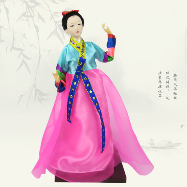KOREAN tradional wear dolls