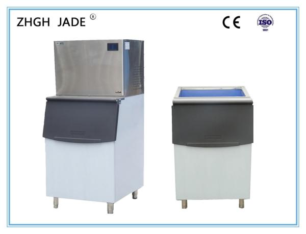 Quality Commercial Flake Ice Machine 1100Lbs Daily Output 2 . 68Kw Installed Power for sale